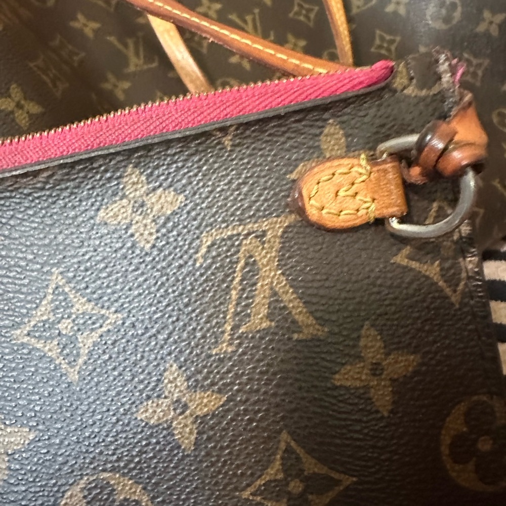 Louis Vuitton Monogram GM Tote with Pink Interior , with purchase box - Picture 7 of 16